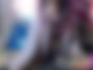 roxxyroxan's Live Sex Cam Show
