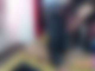 Live cam show with roxxyroxan - Black on Soda Cam