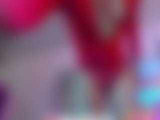 Live cam show with roxxyroxan - Nipple Piercings on SxyPornLive