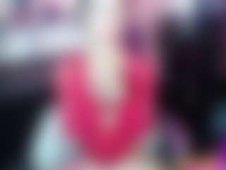 roxxyroxan's Live Sex Cam Show