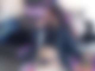 roxxyroxan's Live Sex Cam Show