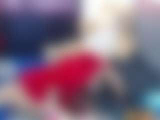 Live cam show with roxxyroxan - Ebony on madthumbs | colombia