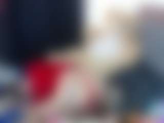 Live cam show with roxxyroxan - Ebony on madthumbs | colombia
