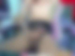 Live cam show with roxxyroxan - Facial Piercings on https://playwithruby.com