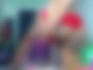 Live cam show with roxxyroxan - Ebony on CamwithHer | colombia