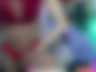 Live-Cam-Show mit roxxyroxan - Facial Piercings auf Camsoda
