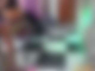 roxxyroxan's Live Sex Cam Show