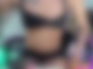 Live cam show with roxxyroxan - Colombia on camgirlchat.live
