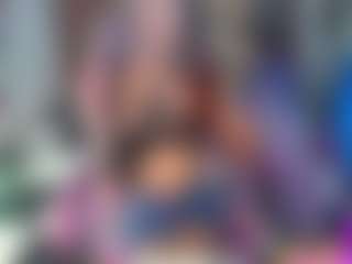 roxxyroxan's Live Sex Cam Show
