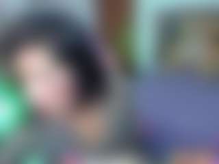 Live cam show with roxxyroxan - Tease on Instabang