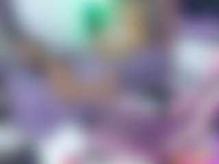 Live cam show with roxxyroxan - Smoking on alttransgirls