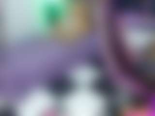 roxxyroxan's Live Sex Cam Show