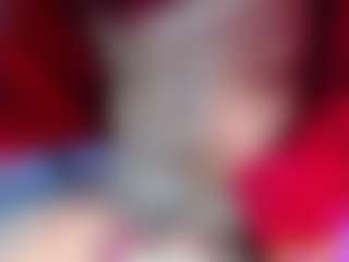 roxxyroxan's Live Sex Cam Show
