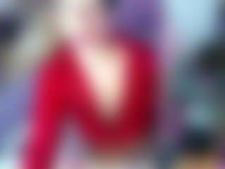 Live cam show with roxxyroxan - Flat Chested on StripNow