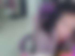 Live cam show with roxxyroxan - Red Hair on Camsoda