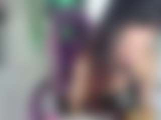 Live cam show with roxxyroxan - Black on xxxlivecams.org