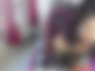 roxxyroxan's Live Sex Cam Show