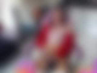 Live cam show with roxxyroxan - Flat Chested on StripNow