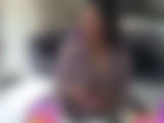 roxxyroxan's Live Sex Cam Show