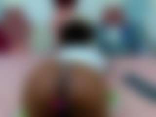 Live cam show with sabriana-smith - Amateur on liverealitysex.com