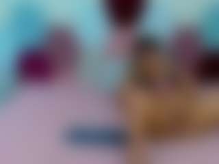 sabriana-smith's Live Sex Cam Show