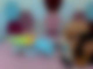 Live cam show with sabriana-smith - Black on SpunkLive
