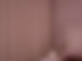 Live cam show with ShantelCroghan - White on Fit Hotties | sweden