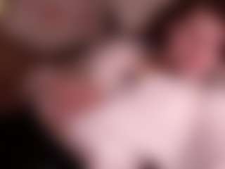 Live cam show with ShantelCroghan - Brown Hair on instabang