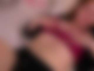 Live cam show with ShantelCroghan - Gray Eyes on Mixed Magazine Live