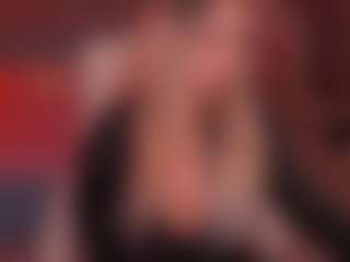 Live cam show with SusieGirll - Muscle on Dolls Live