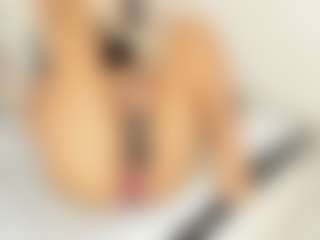 Live cam show with Bellaa-Joness - Cock Rating on Fapmatic.com