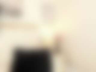 Live cam show with Bellaa-Joness - Ebony on Camsoda | colombia