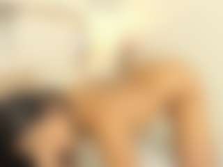 Live cam show with Bellaa-Joness - Black Shaved Pussy on SpunkLive