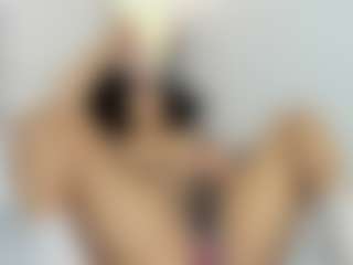 Bellaa-Joness's Live Sex Cam Show