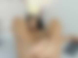 Bellaa-Joness's Live Sex Cam Show