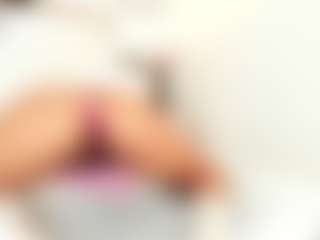 Bellaa-Joness's Live Sex Cam Show