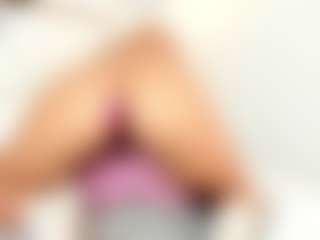 Bellaa-Joness's Live Sex Cam Show