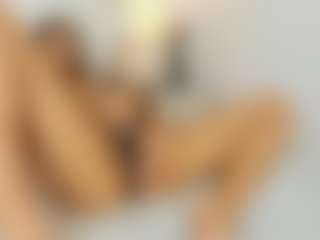 Bellaa-Joness's Live Sex Cam Show