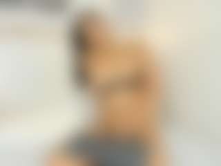 Live cam show with Bellaa-Joness - Teen (18+) on sexytreat.net