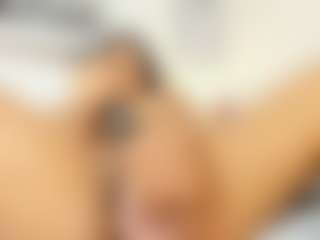 Bellaa-Joness's Live Sex Cam Show