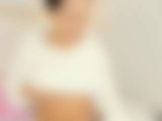 Live cam show with Bellaa-Joness - Ebony on Camsoda | colombia