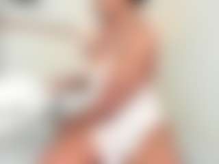 Bellaa-Joness's Live Sex Cam Show