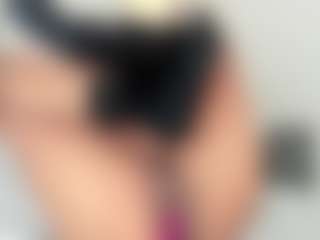 Bellaa-Joness's Live Sex Cam Show