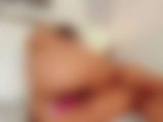 Bellaa-Joness's Live Sex Cam Show