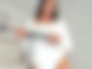 Live cam show with Bellaa-Joness - Ebony on Camsoda | colombia