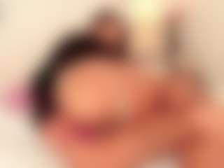 Bellaa-Joness's Live Sex Cam Show