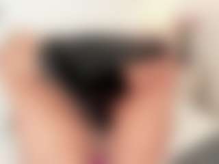 Bellaa-Joness's Live Sex Cam Show