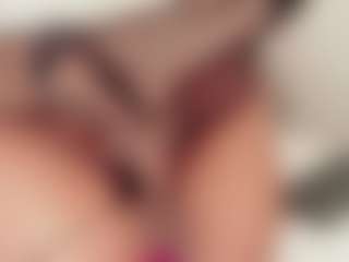 Bellaa-Joness's Live Sex Cam Show