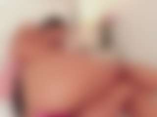 Bellaa-Joness's Live Sex Cam Show