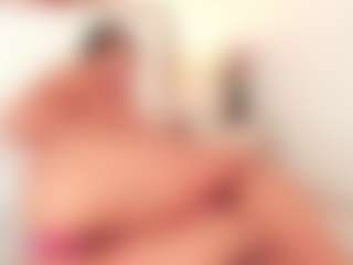 Bellaa-Joness's Live Sex Cam Show